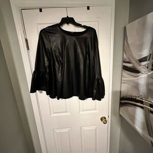 Eloquii Black Faux Leather Vegan Top Bell 3/4 Sleeves size 20